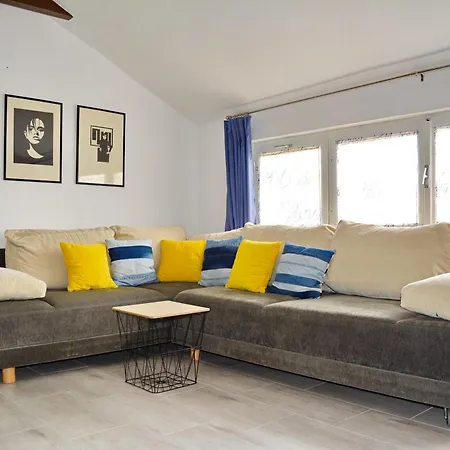 Cala Apartment *